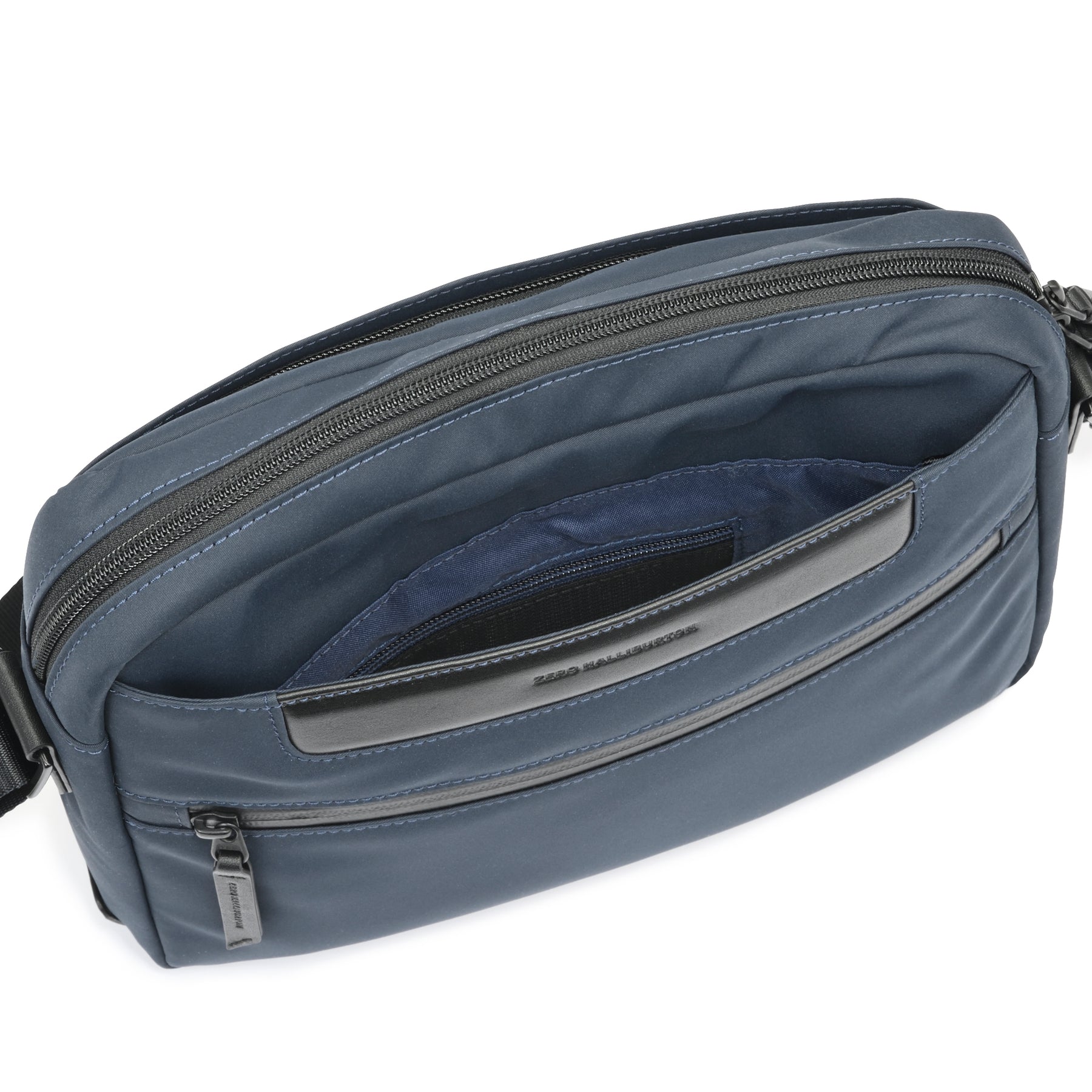 Cipher Quiet | Horizontal Shoulder Bag | 81531