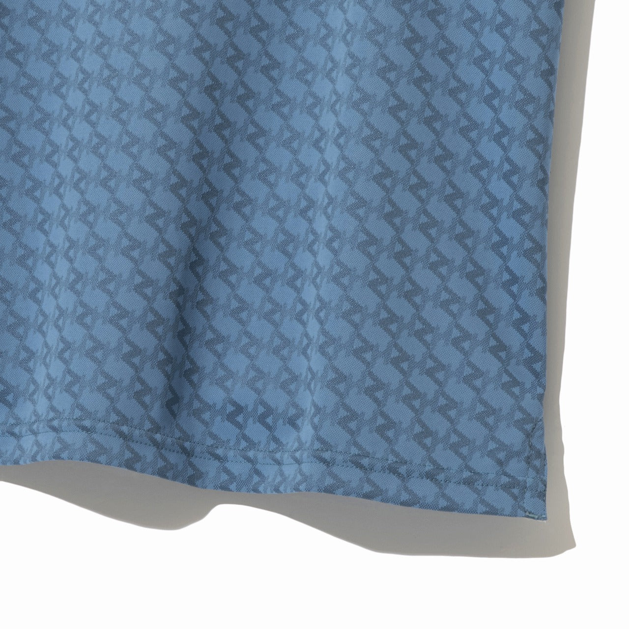 ZHG-W5S5 | ZH Monogram Mock Neck Shirt 82979