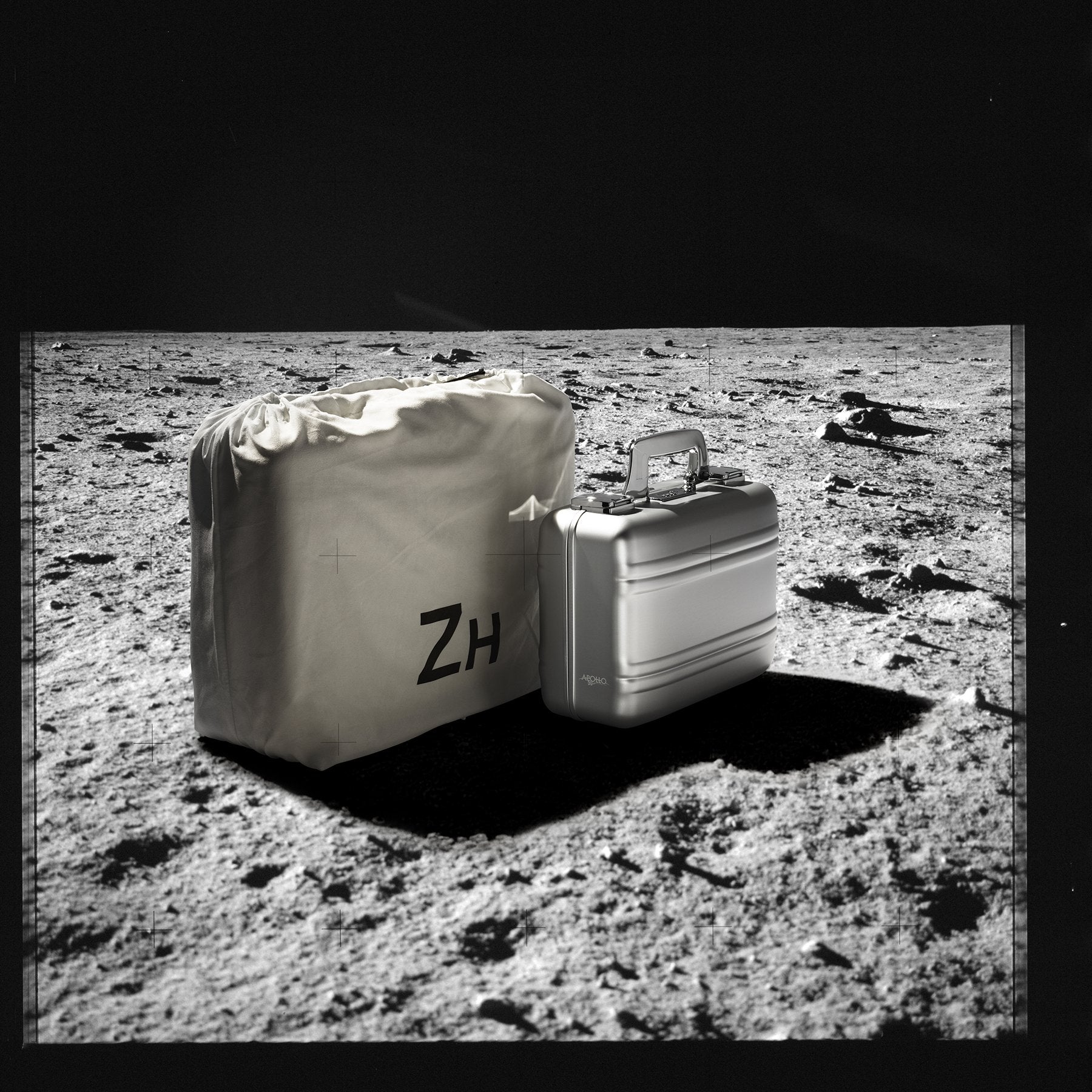 【完売】Apollo 11 50th Anniversary Limited Edition Technical Case - Small