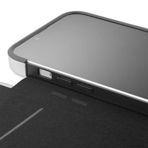 Accessories | Hybrid Shockproof Flip Case for iPhone 16e/iPhone 17e（6.1inch: 1レンズ）81718