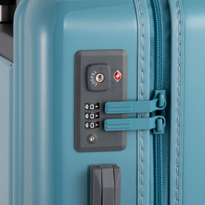 Classic Lightweight 4.0 KM Edition | Carry-On Travel Case 32L 81368