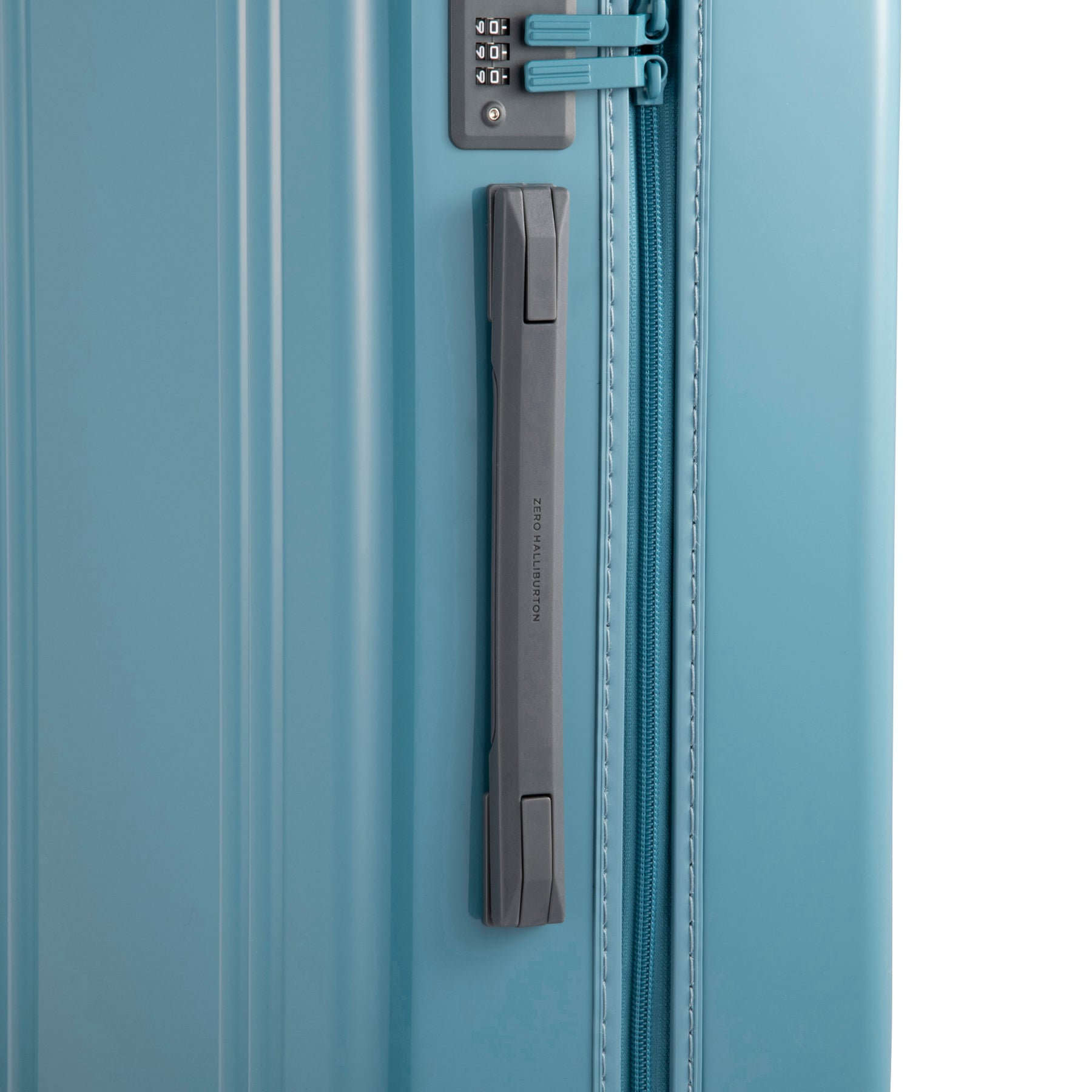 Classic Lightweight 4.0 KM Edition | Carry-On Travel Case 32L 81368