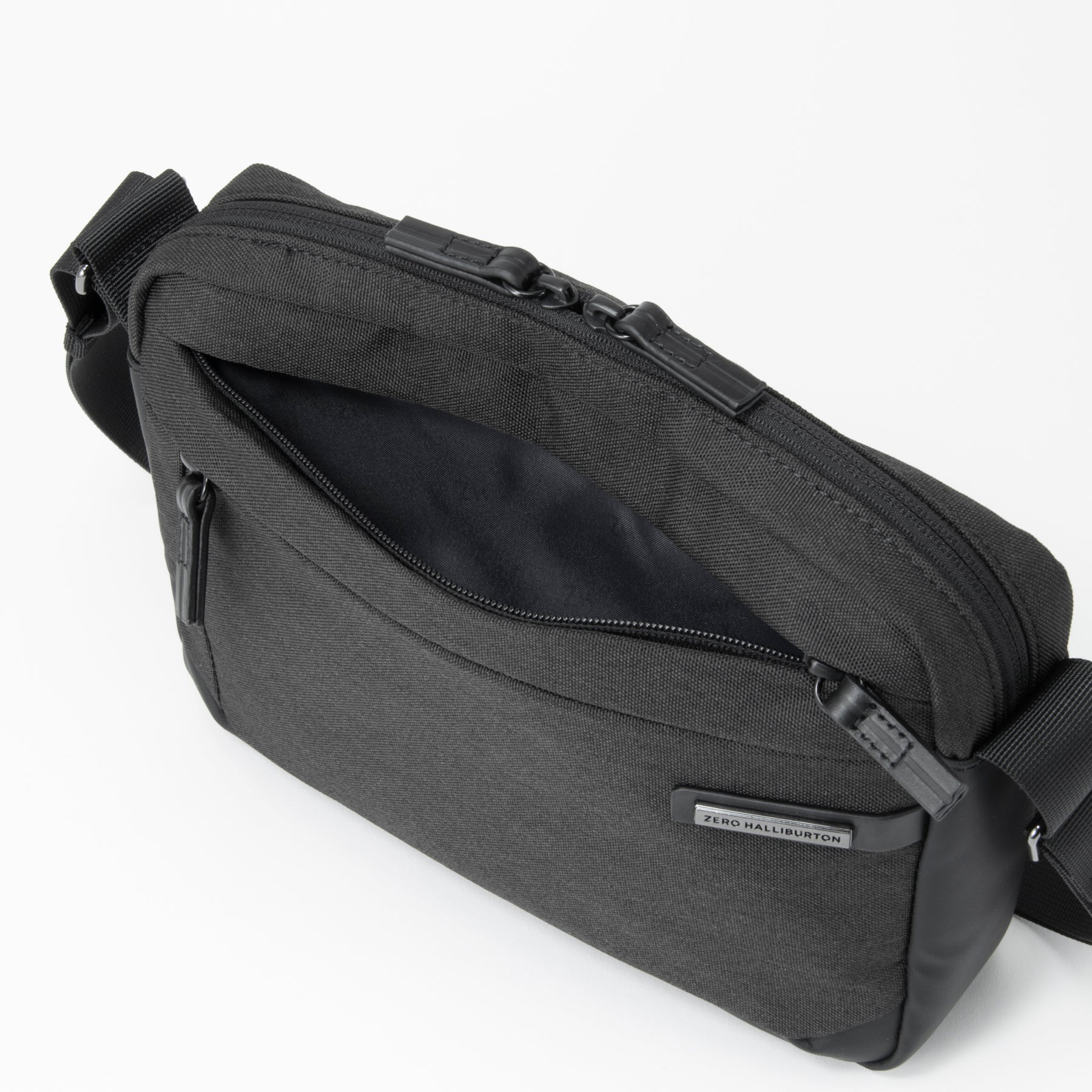 HLC | Horizontal Shoulder Bag  81403
