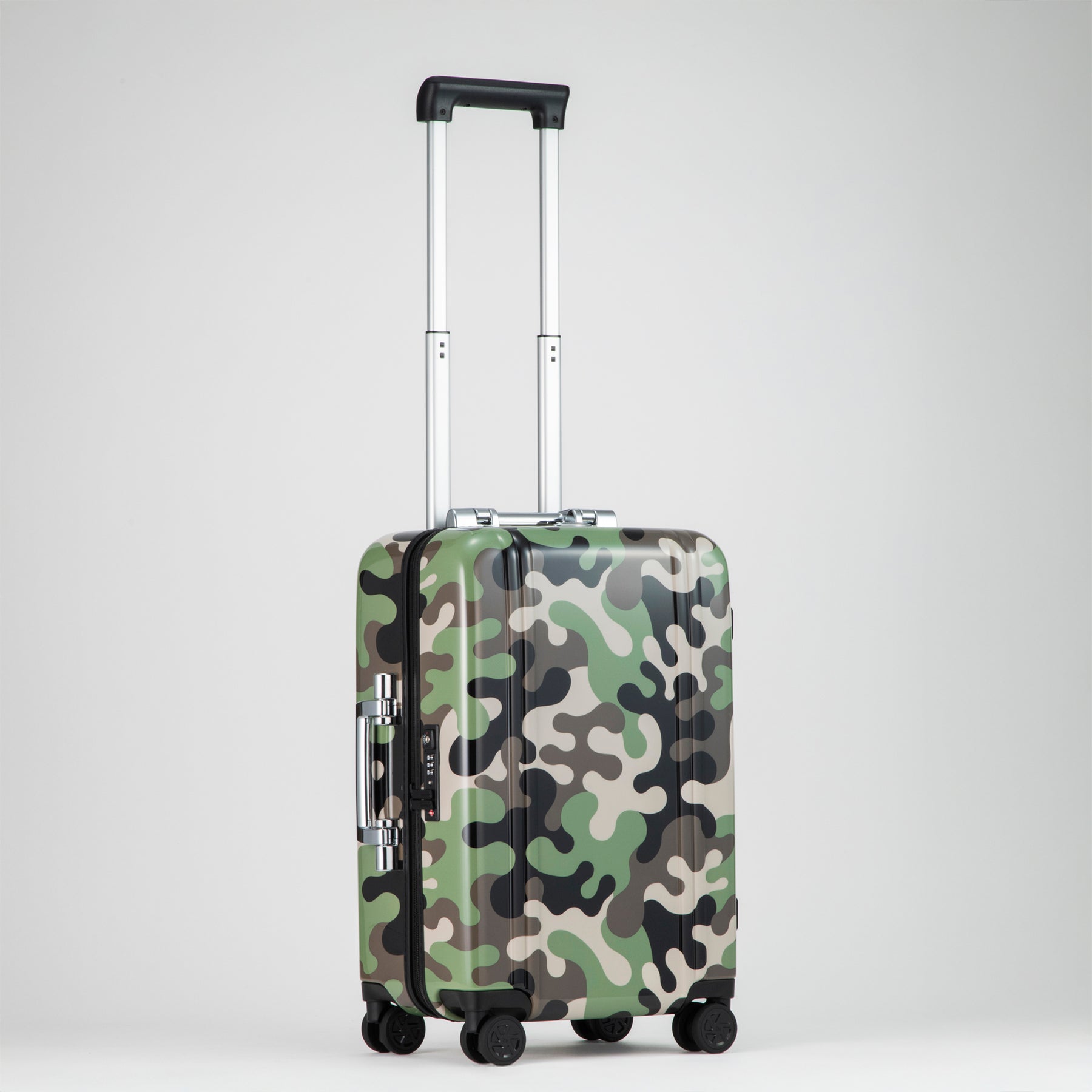 Classic Lightweight 3.0 D | Carry-On Travel Case 32L 81561