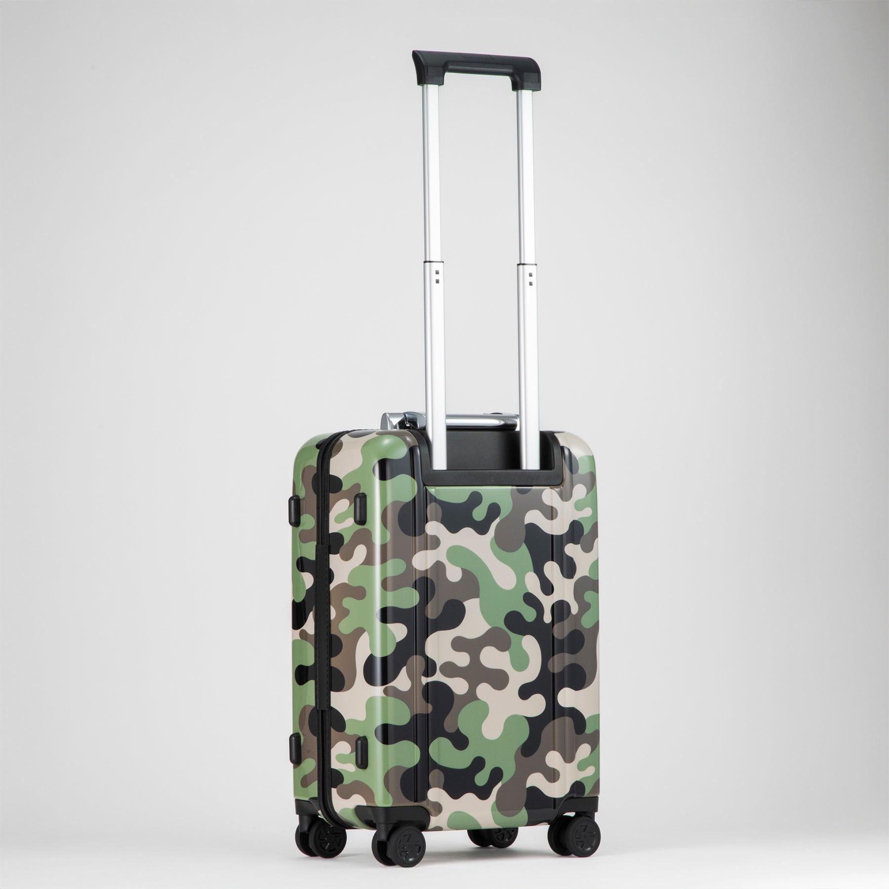 Classic Lightweight 3.0 D | Carry-On Travel Case 32L 81561