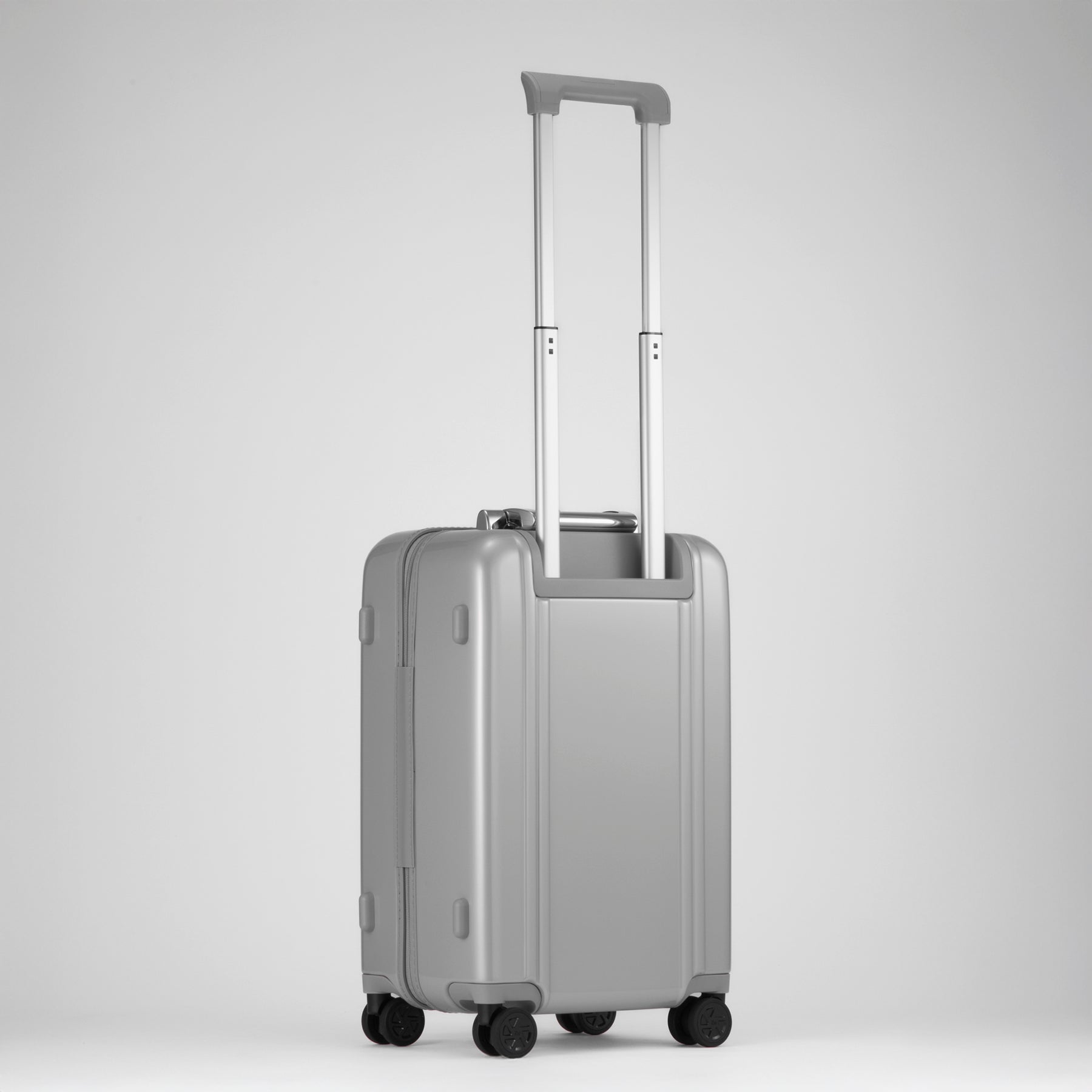 Classic Lightweight 3.0 D | Carry-On Travel Case 32L 81561