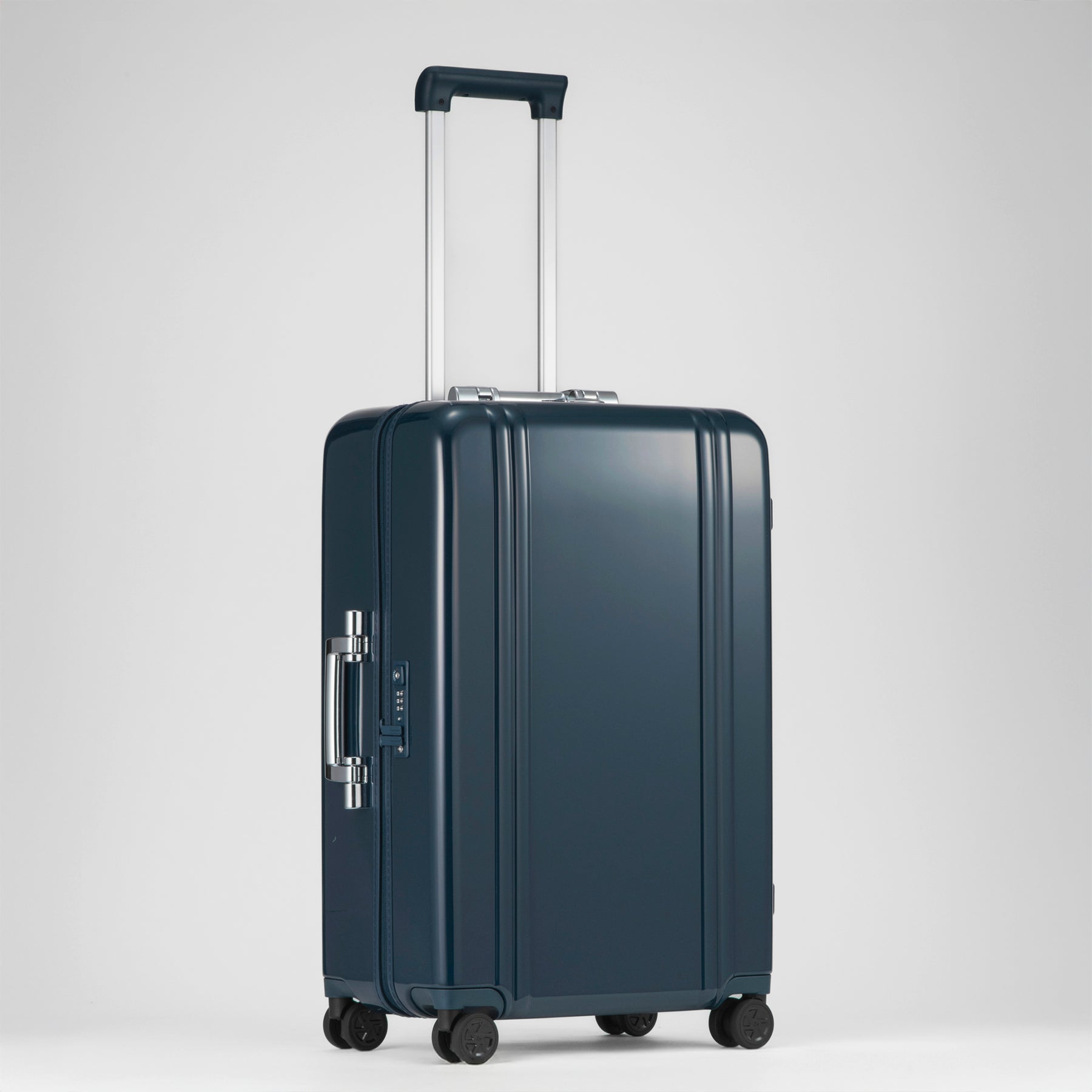 Classic Lightweight 3.0 D | Check-In-S Travel Case 54L 81562