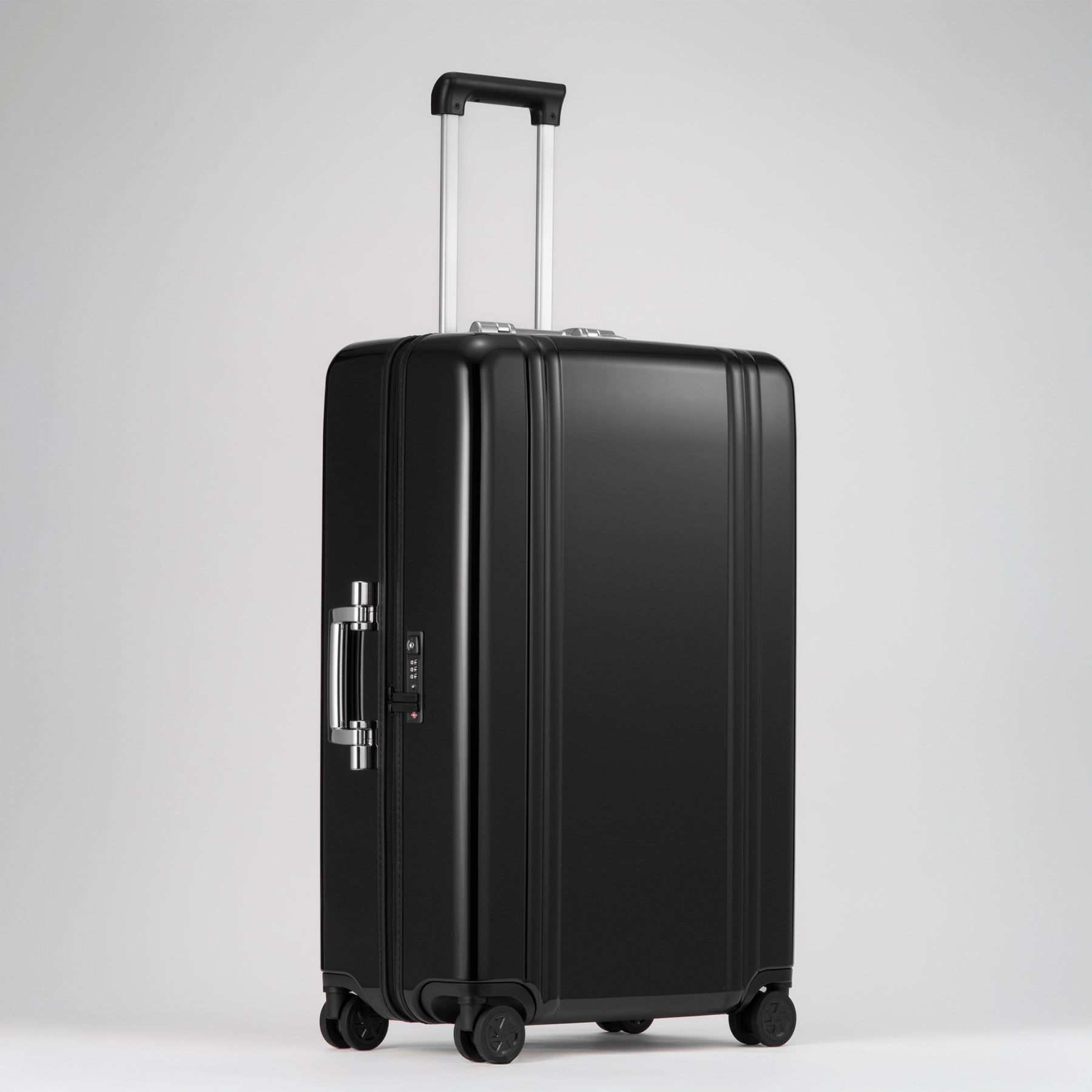 Classic Lightweight 3.0 D | Check-In-L Travel Case 82L 81564