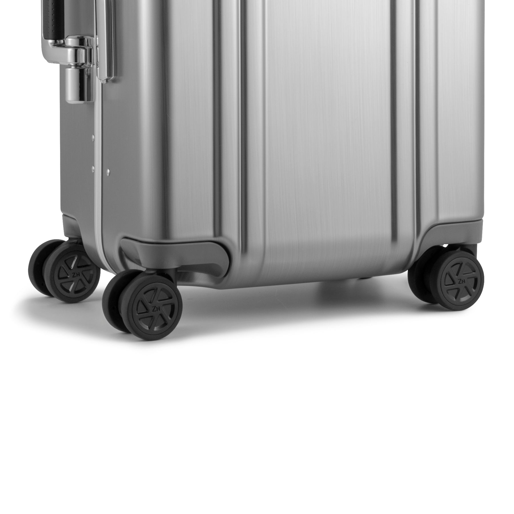ピーチ Classic Lightweight F | Carry-On Travel Case 32L 81581/81611