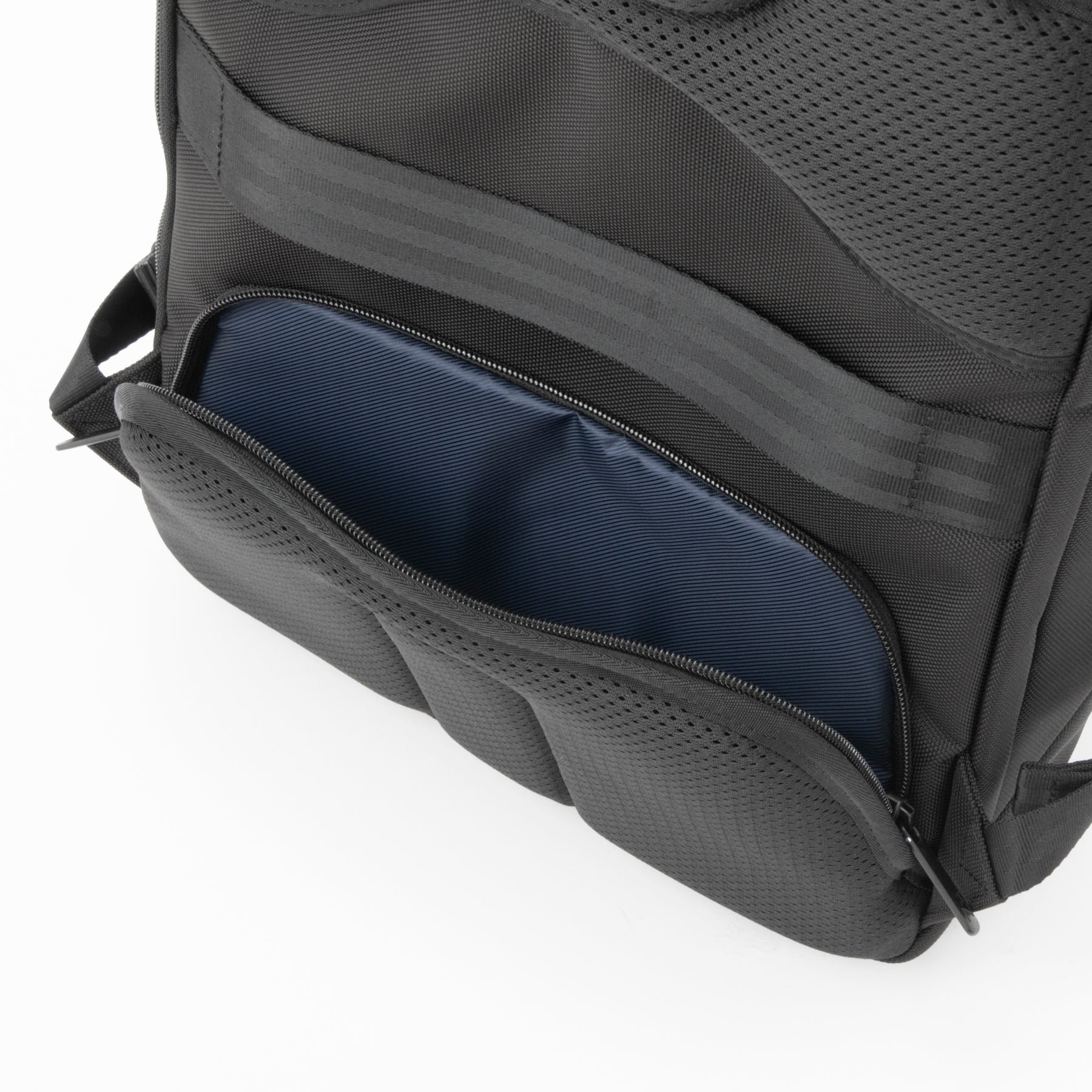 Z PACK d | type-F Small Backpack A4/14" PC 81671