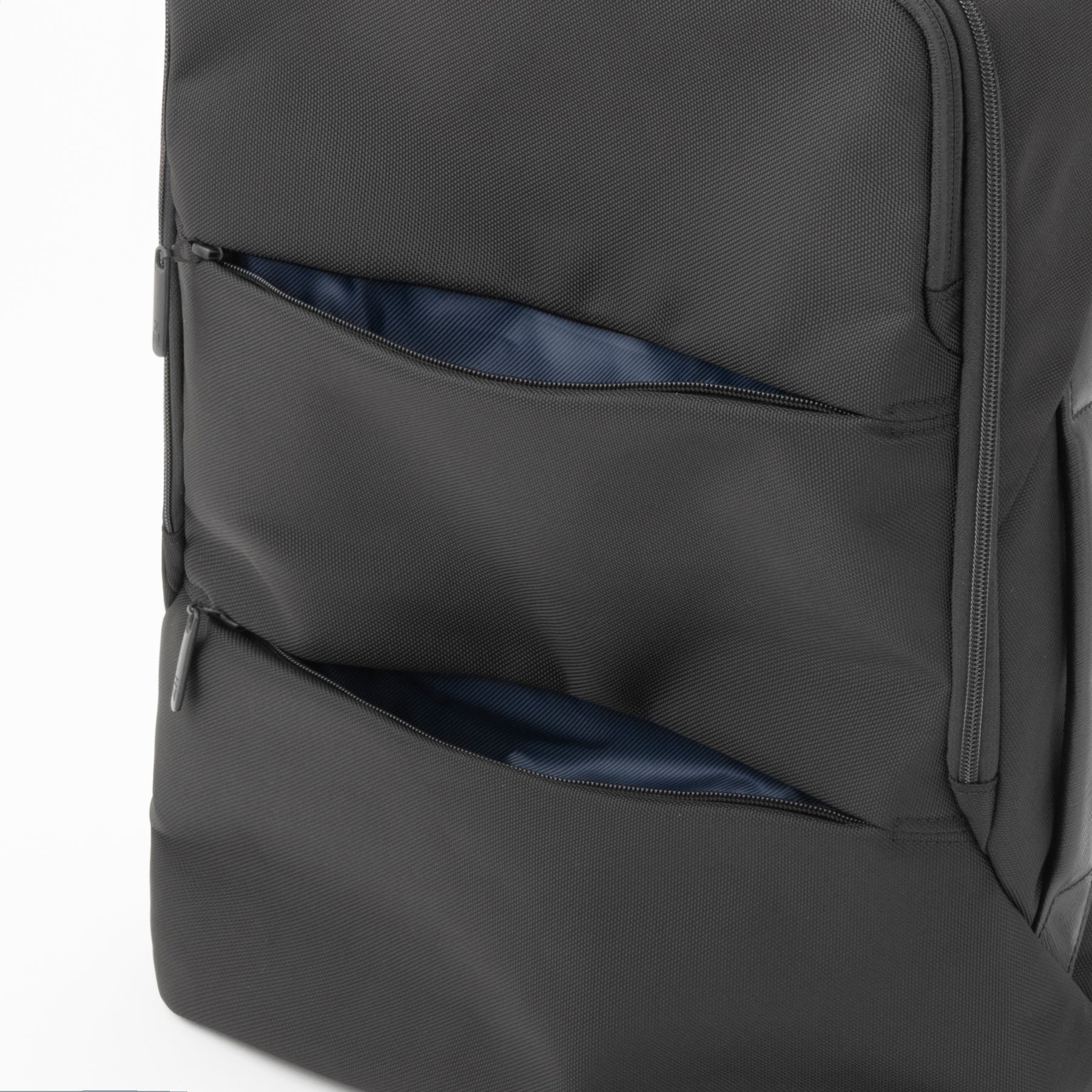 Z PACK d | type-F Large Backpack B4/15.6" PC 81673