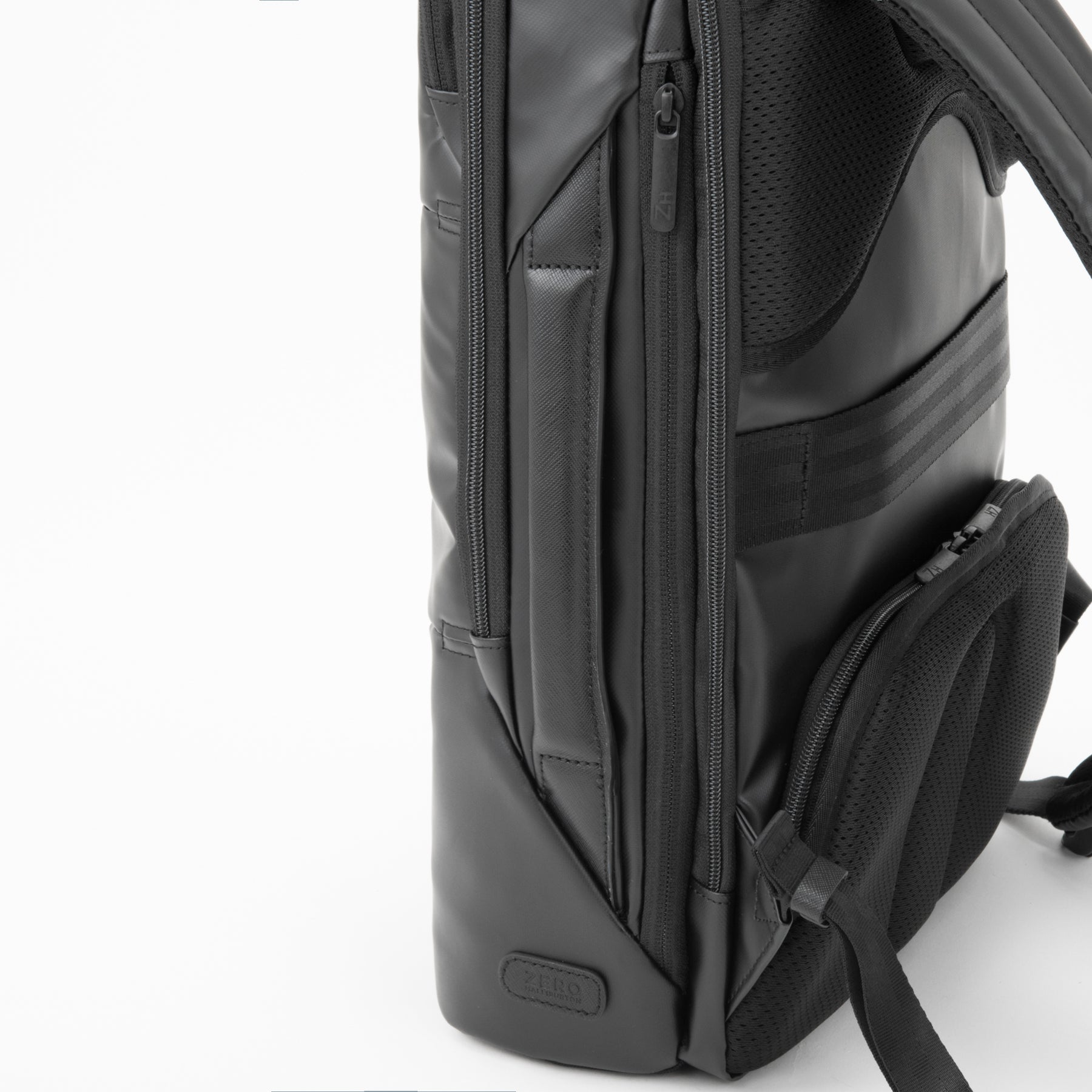 Z PACK d | type-C Laminated Small Backpack A4/14" PC 81681