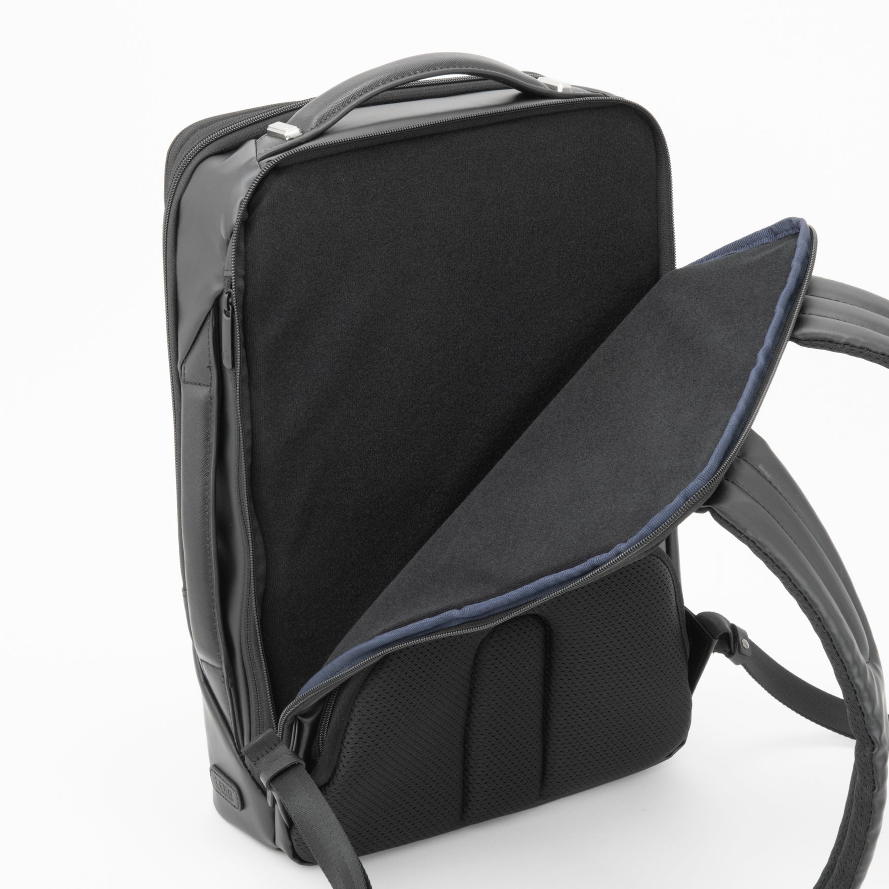 Z PACK d | type-C Laminated Small Backpack A4/14" PC 81681