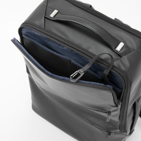 Z PACK d | type-C Laminated Large Backpack B4/15.6" PC 81683