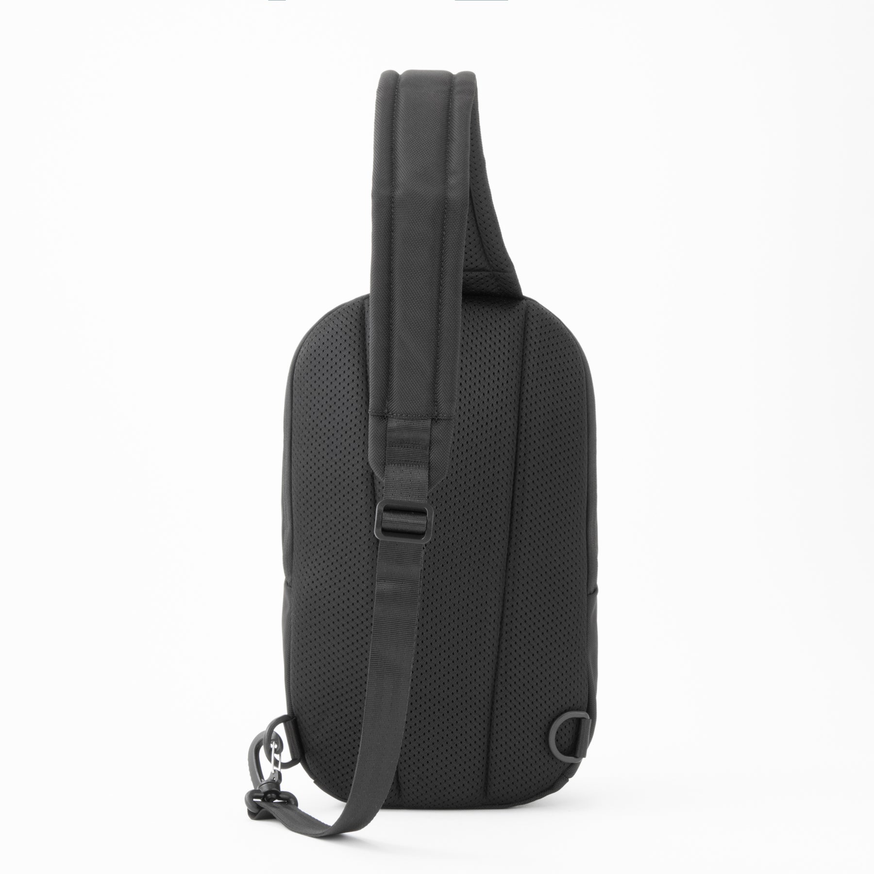 DELRIDGE | Utility Shoulder Bag 81692