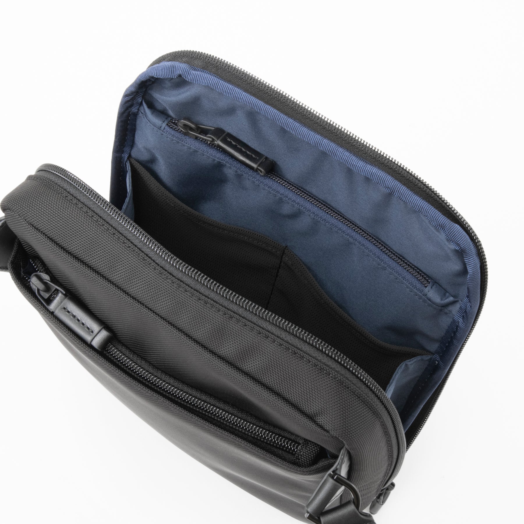 ZEST2 d | Horizontal Shoulder Bag S 81701