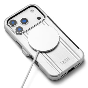 Accessories | Hybrid Shockproof Flip Case for iPhone 17 Pro (6.3inch: 3レンズ) 81714