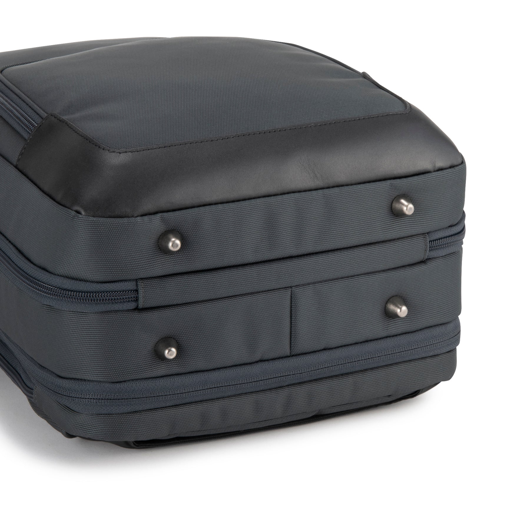 ZEST 3 | Expandable Medium Backpack B4/15.6" PC 81731