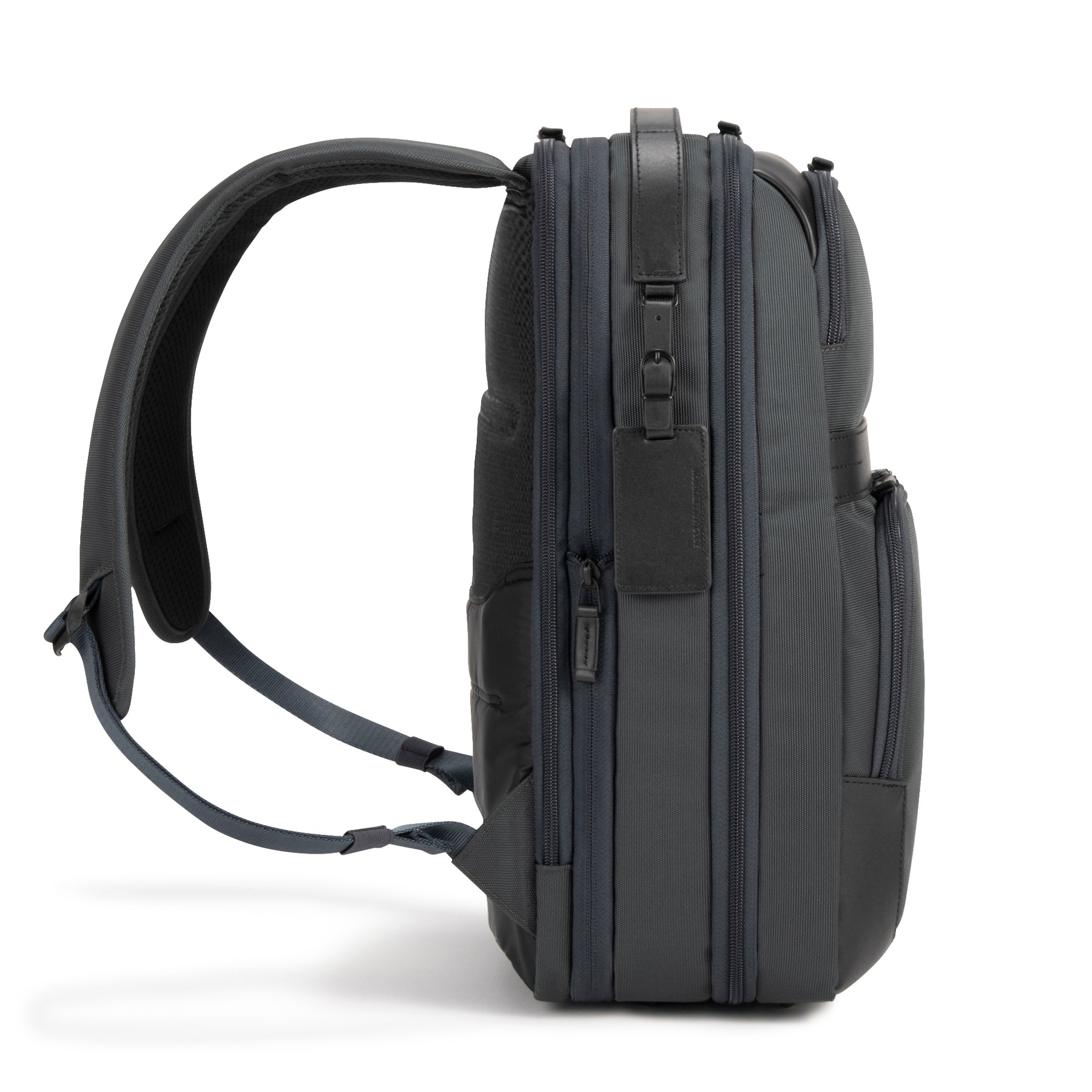 ZEST 3 | Expandable Medium Backpack B4/15.6" PC 81731