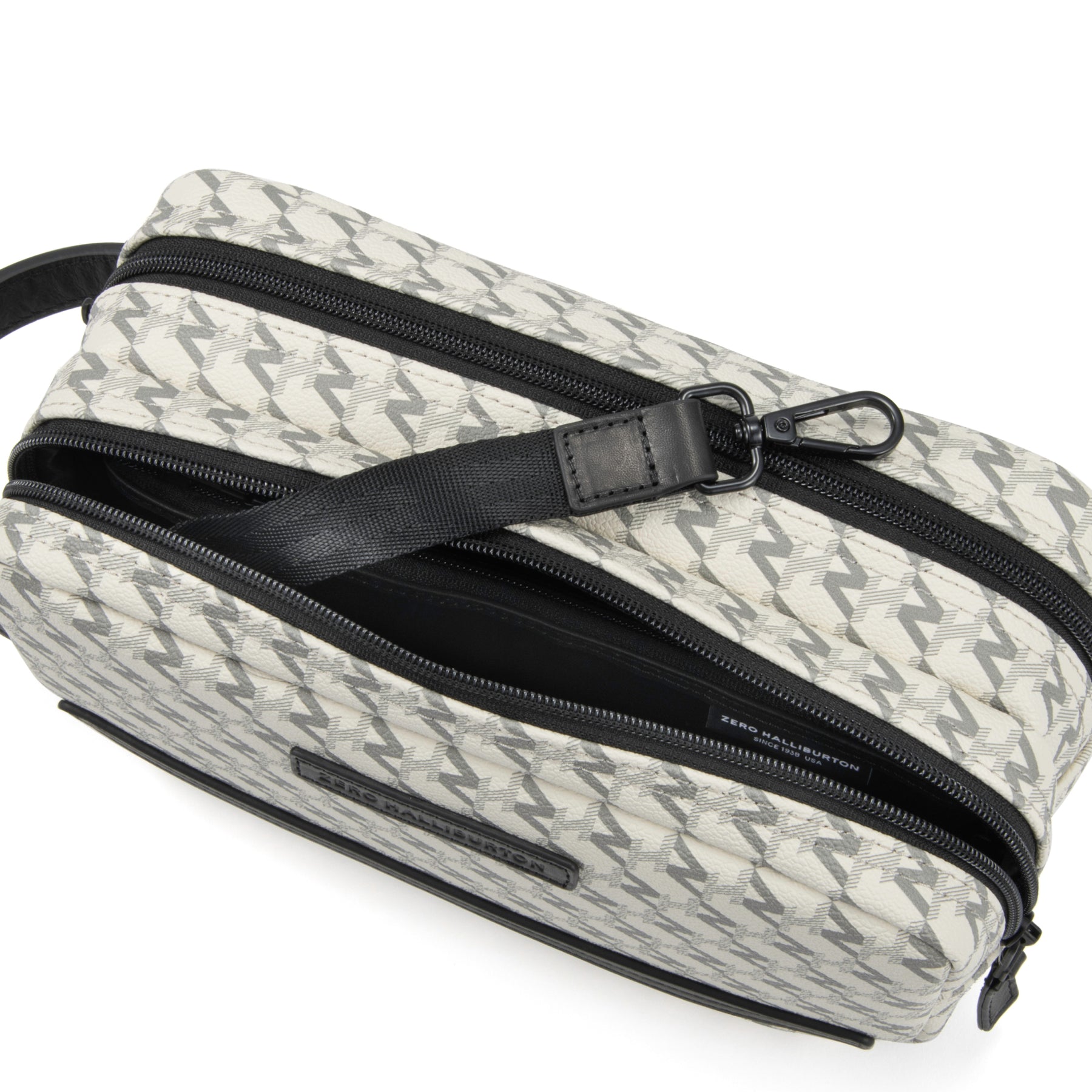 ZH-Monogram 2 | Handle Pouch | 81851