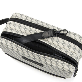 ZH-Monogram 2 | Handle Pouch | 81851