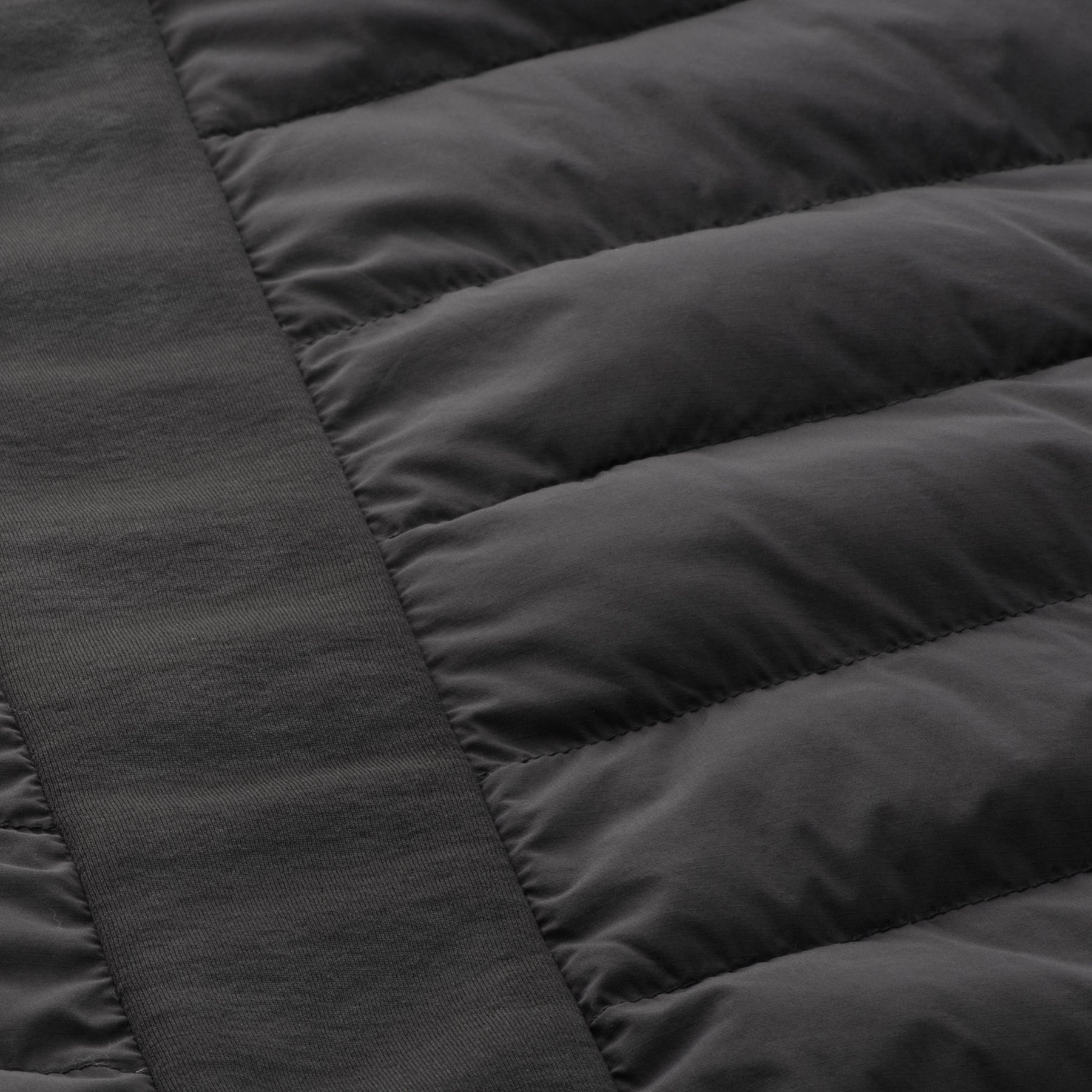 ZHG-M5A2a | Hybrid Padded Vest 85108