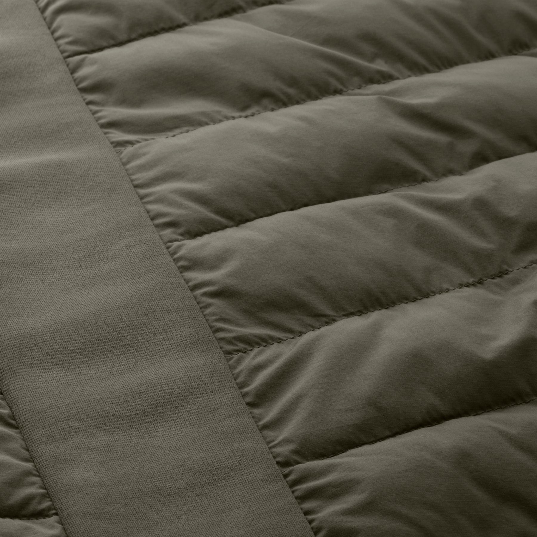 ZHG-M5A2a | Hybrid Padded Vest 85108