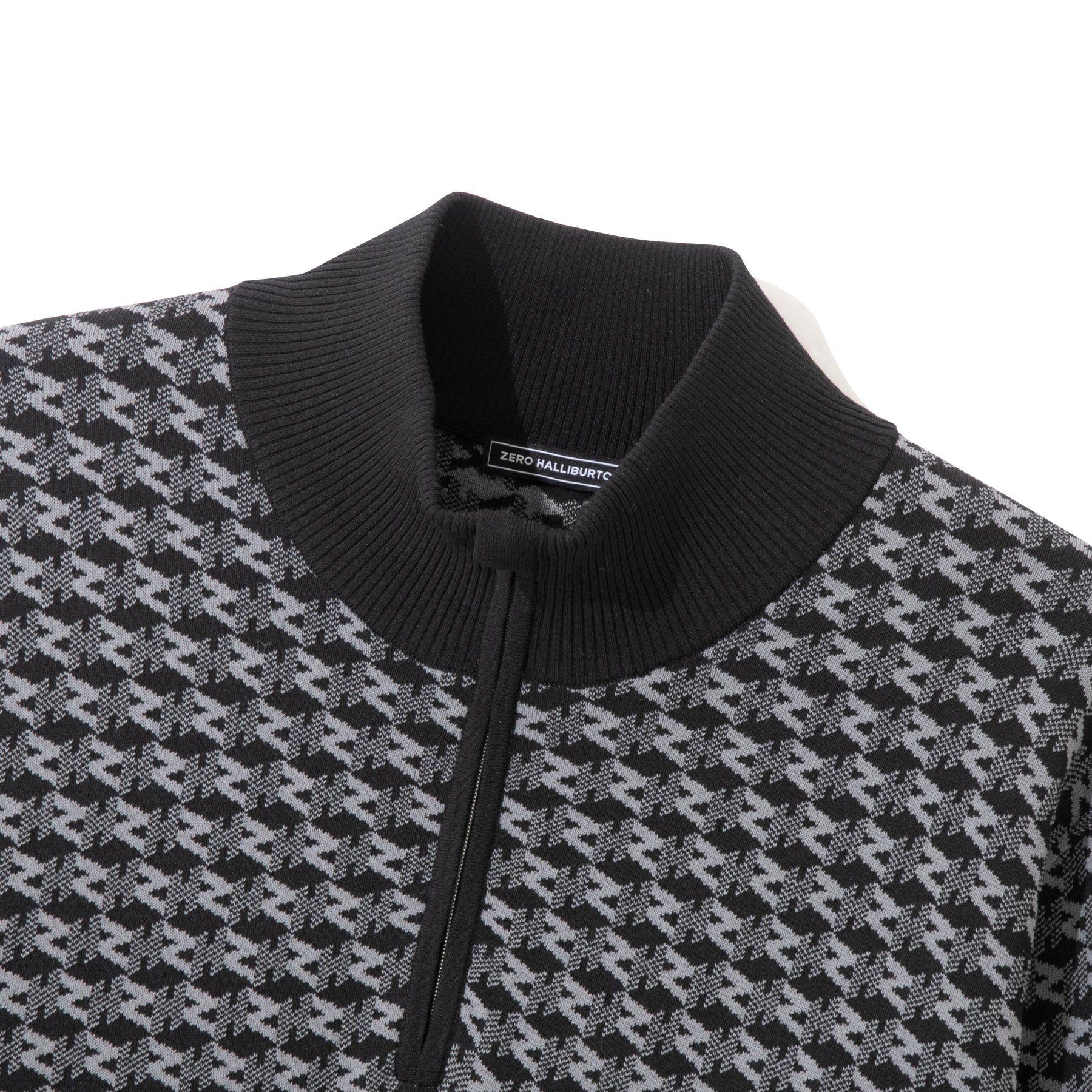 ZHG-M5A4b | Monogram Half-Zip Knit 85114