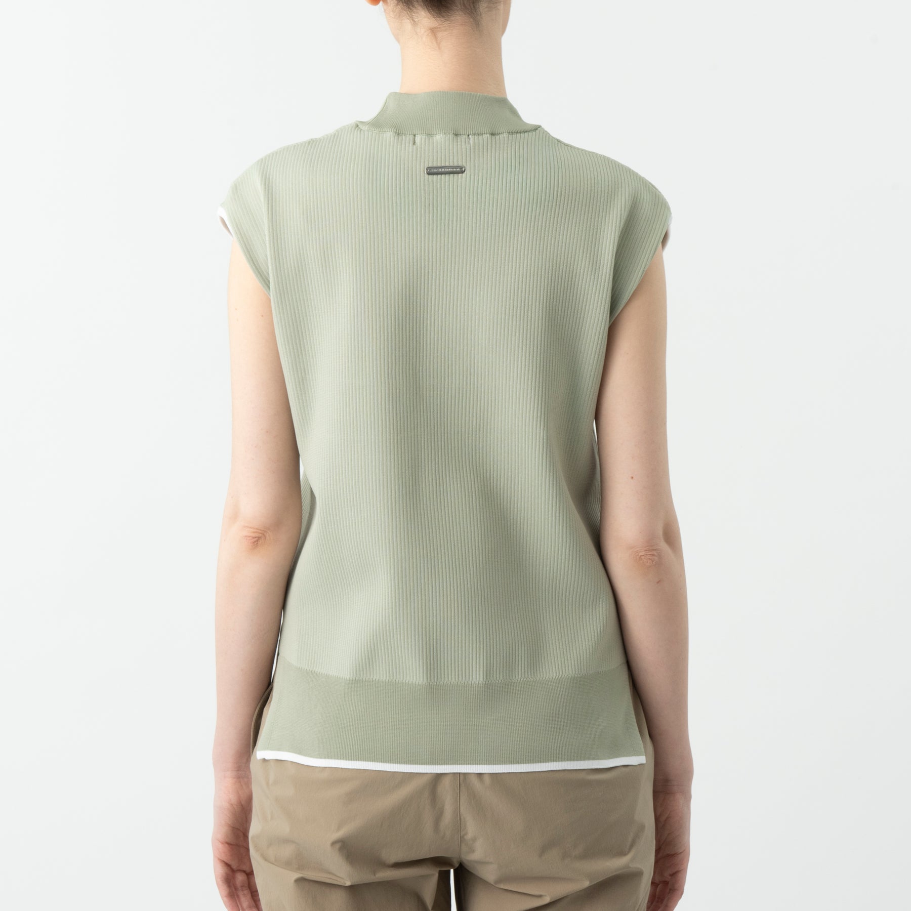 ZHG-W6S8b | Sleeveless Knit Mockneck 85222