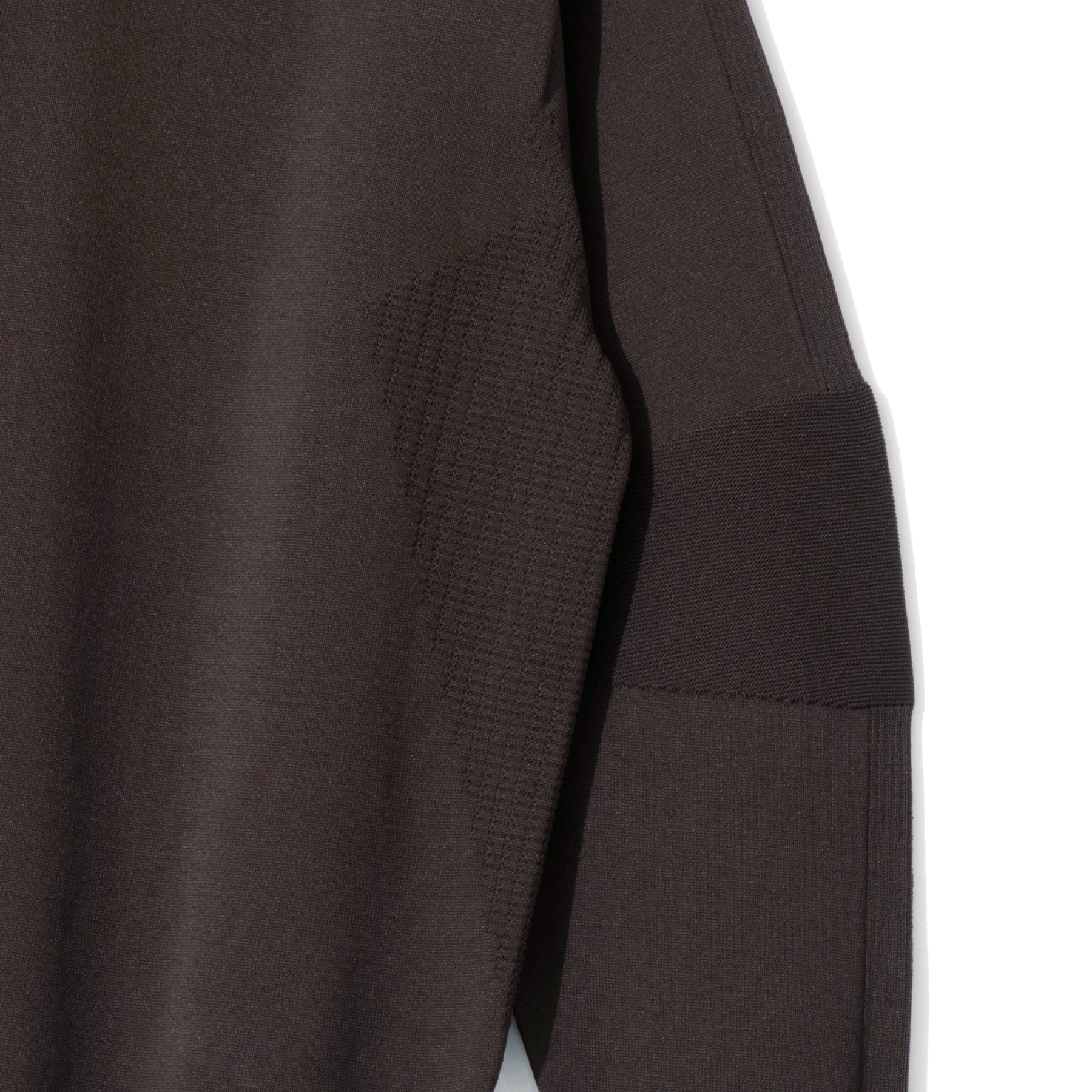 ZHG-M6A4a | SOLOTEX® Crew Neck Knit 85359 – ZERO HALLIBURTON