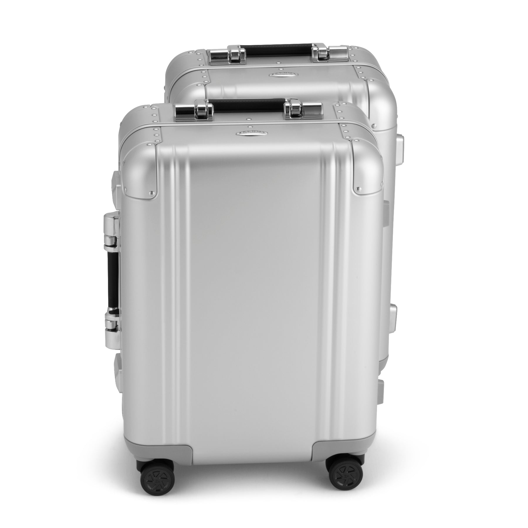 Classic Aluminum 3.0 | Continental Carry-On Travel Case 37L 94405