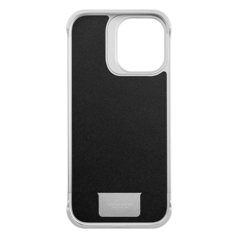 Accessories | Heritage Line Case for iPhone 17 Limited Edition（6.3inch: 2レンズ）81715