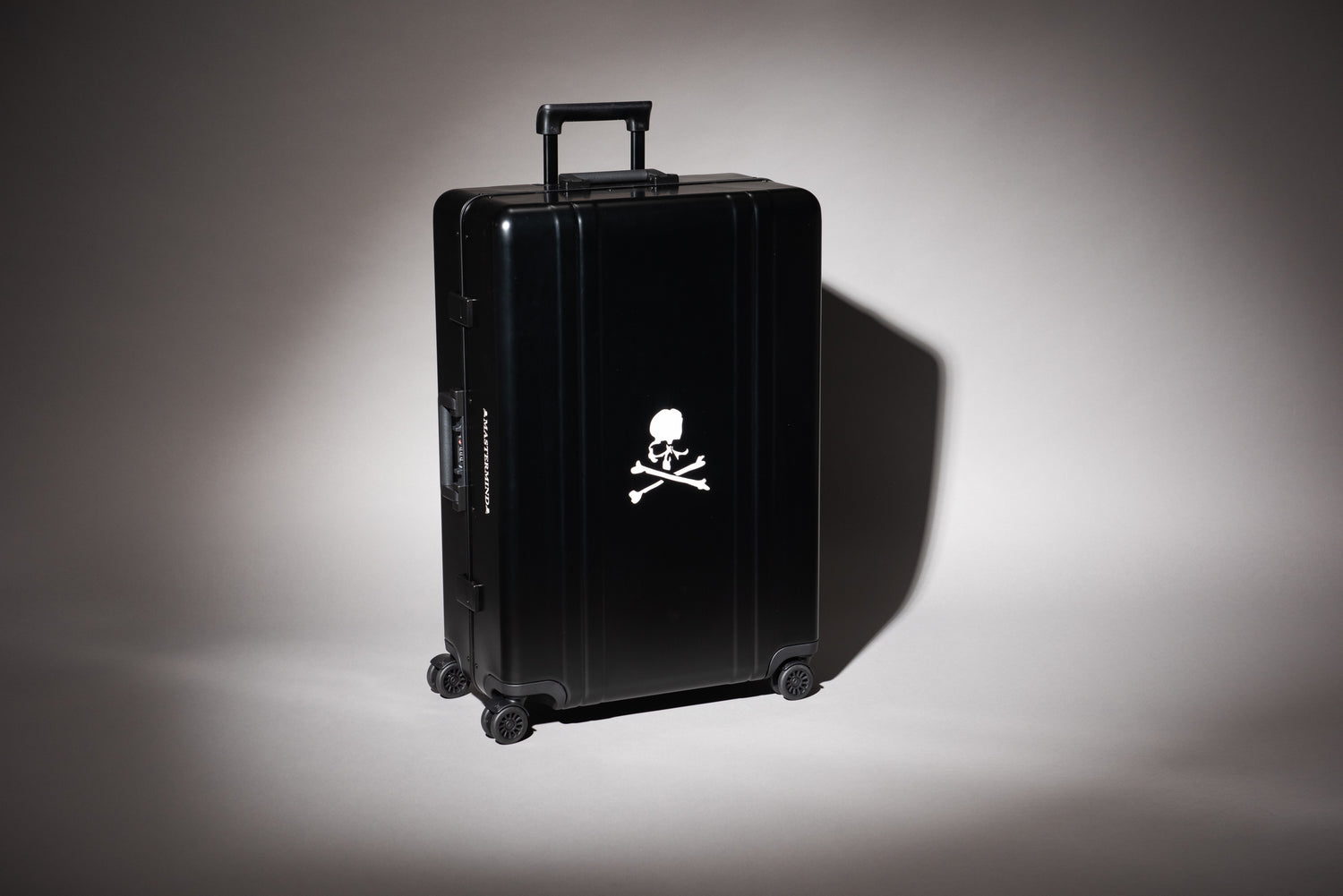 ZERO HALLIBURTON × MASTERMIND WORLD – ZERO HALLIBURTON