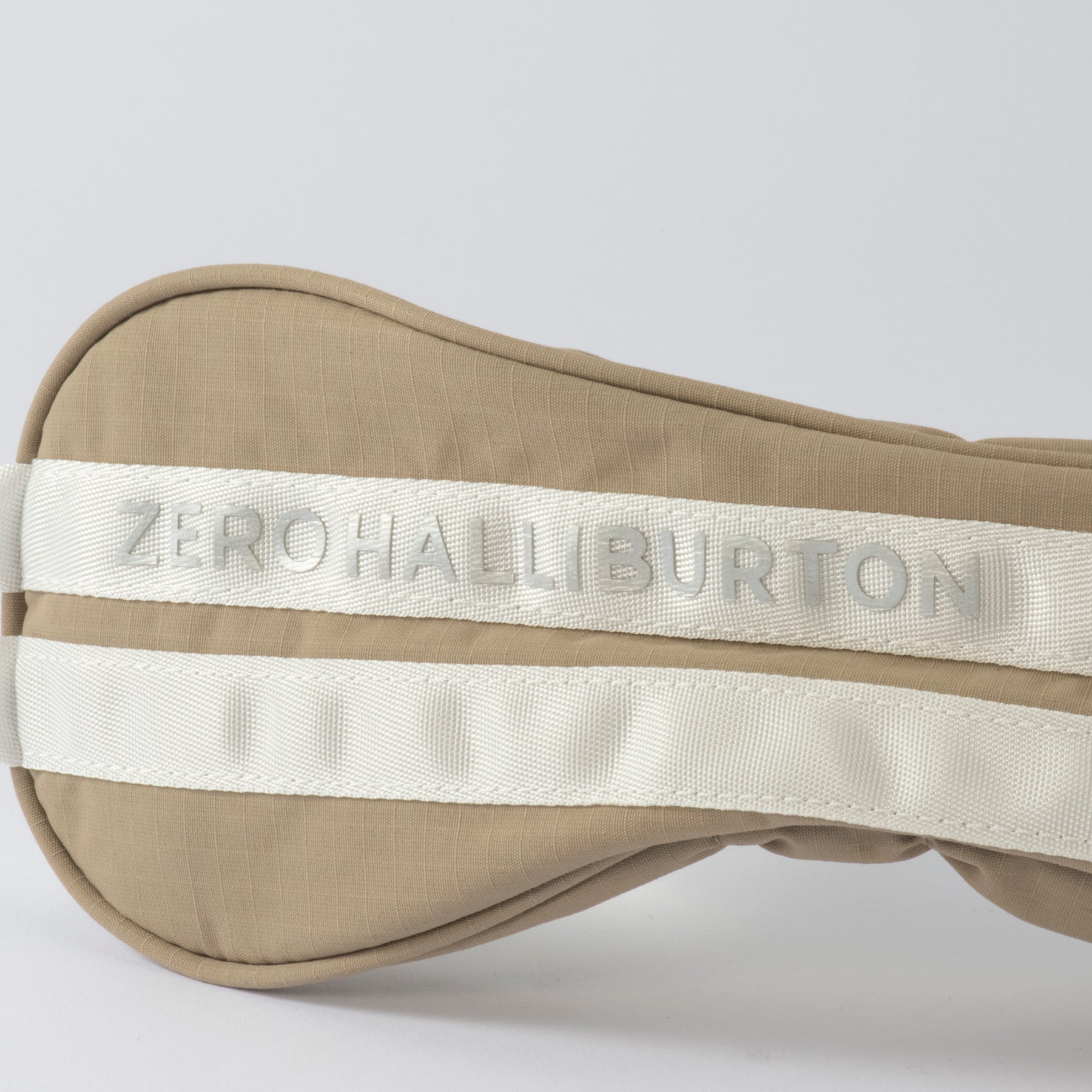 ゼロハリバートン ZERO HALLIBURTON ZHG-CB4 AC | Utility Cover 82593 