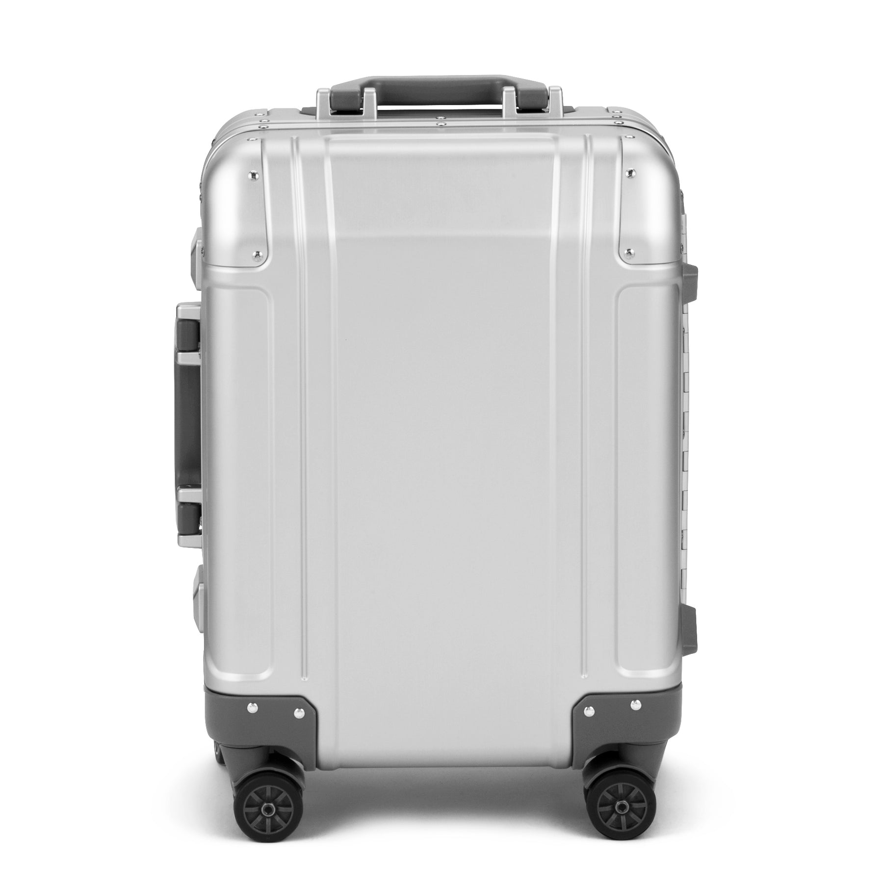 ZERO HALLIBURTON キャリーケース40L 2輪シルバー - バッグ